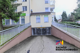 Garaż na wynajem Os. Przyjaźni.